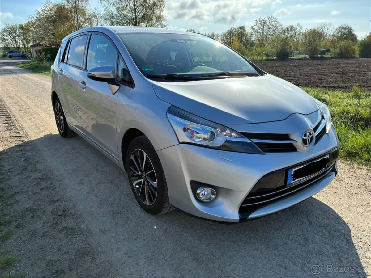 2017 Toyota VERSO - 15