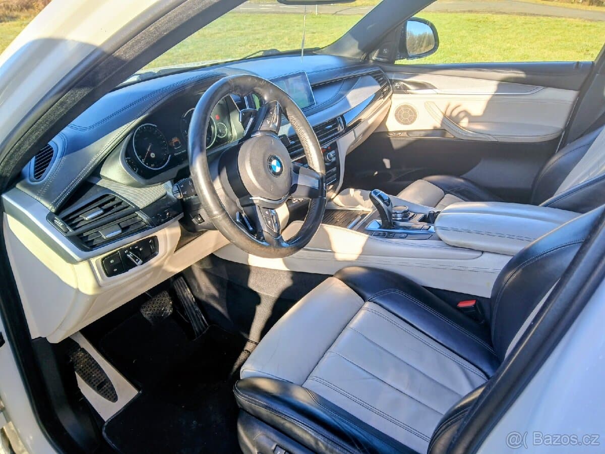 2015 BMW X6 - 15
