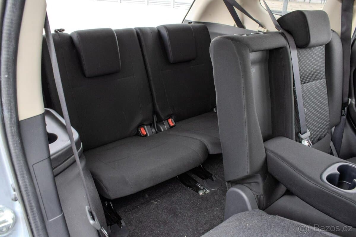 2016 Mitsubishi OUTLANDER - 15
