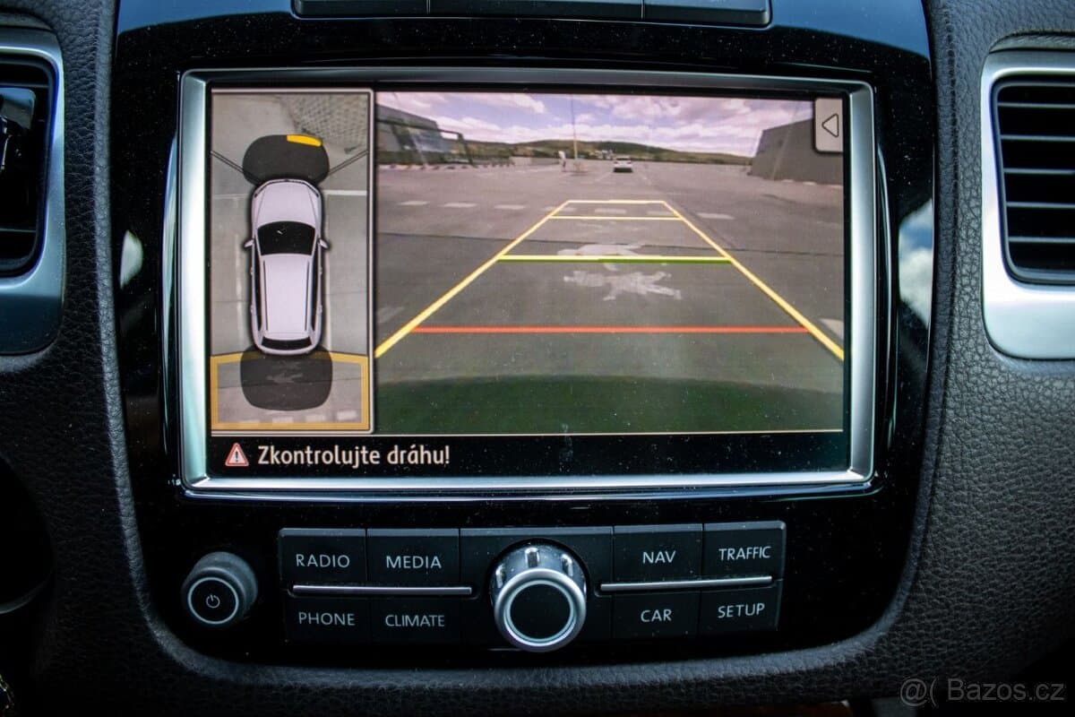 2014 Volkswagen TOUAREG - 15