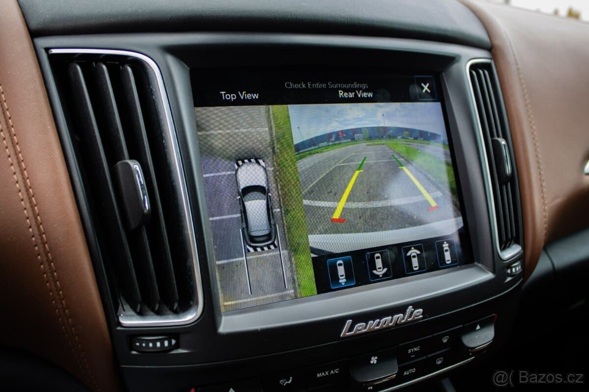 2016 Maserati LEVANTE - 15