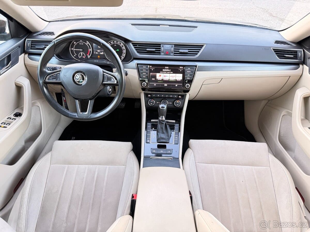 2016 Škoda SUPERB - 15