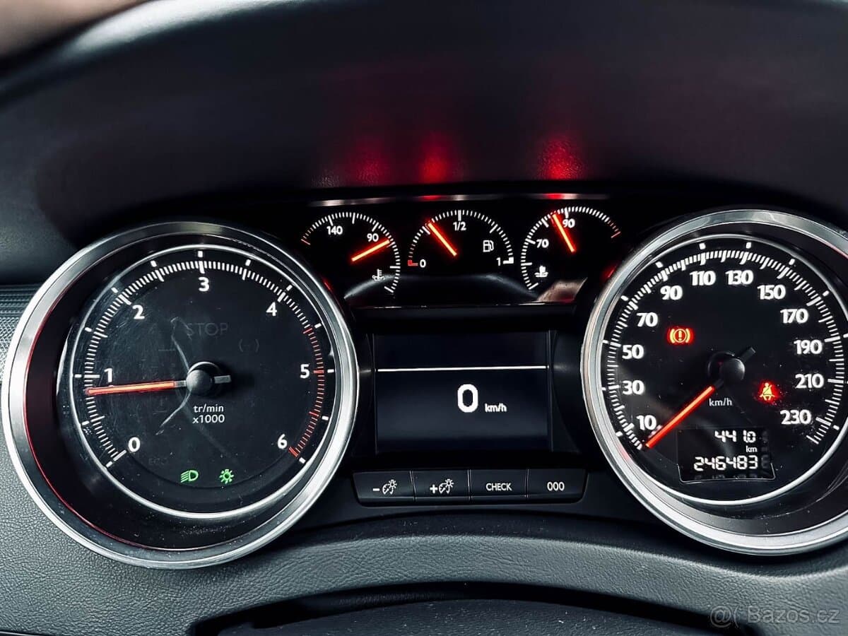 2014 Peugeot 508 - 15