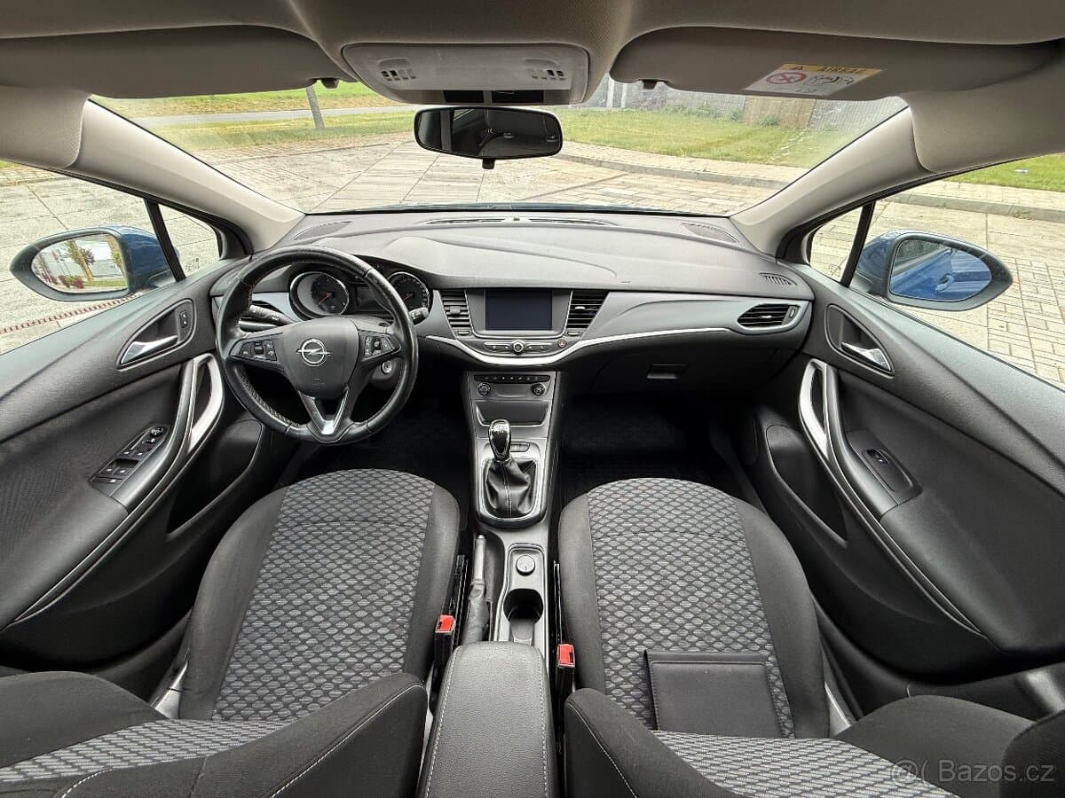 2018 Opel ASTRA - 15