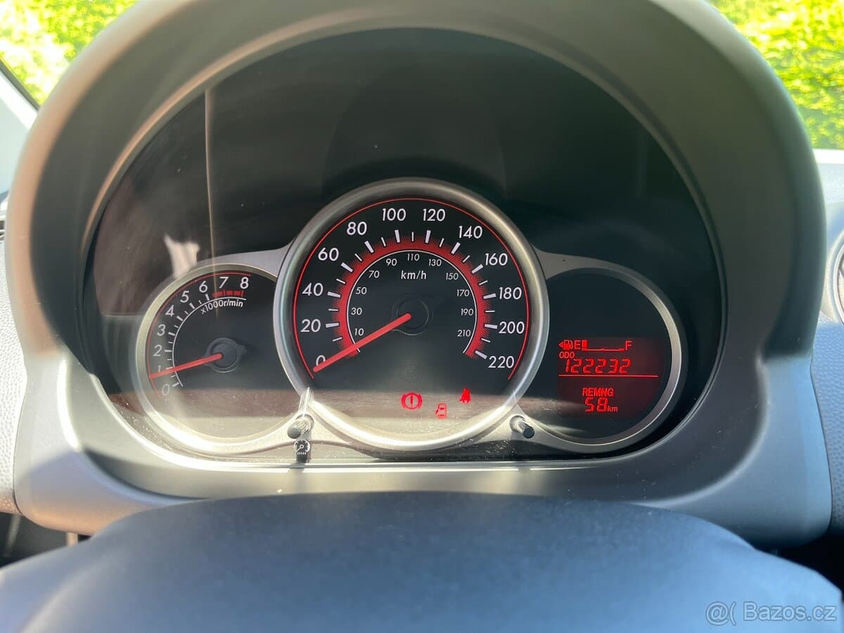 2010 Mazda 2 - 15