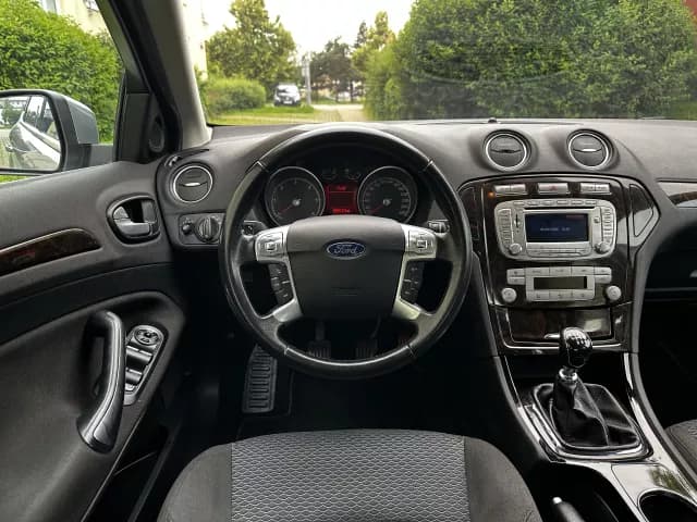 2009 Ford MONDEO - 15