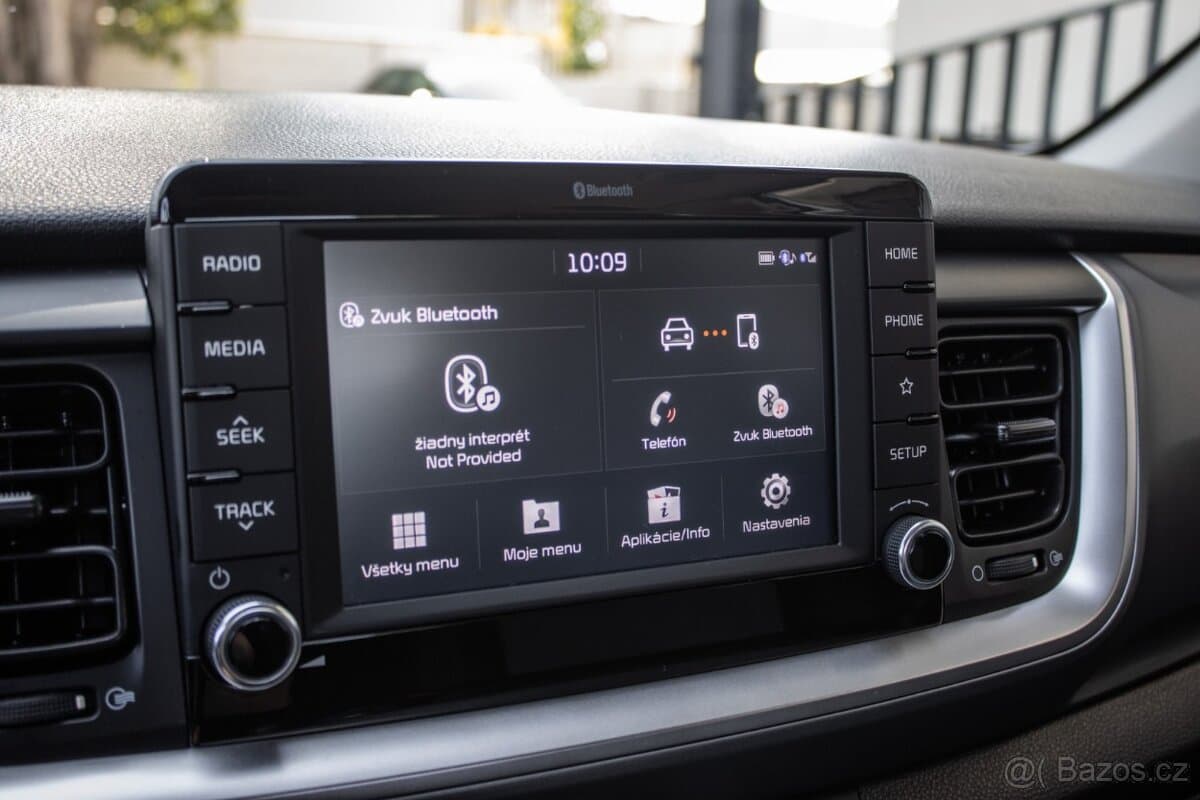2018 Kia STONIC - 15