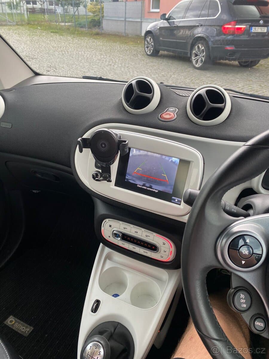 2015 Smart FORTWO - 15