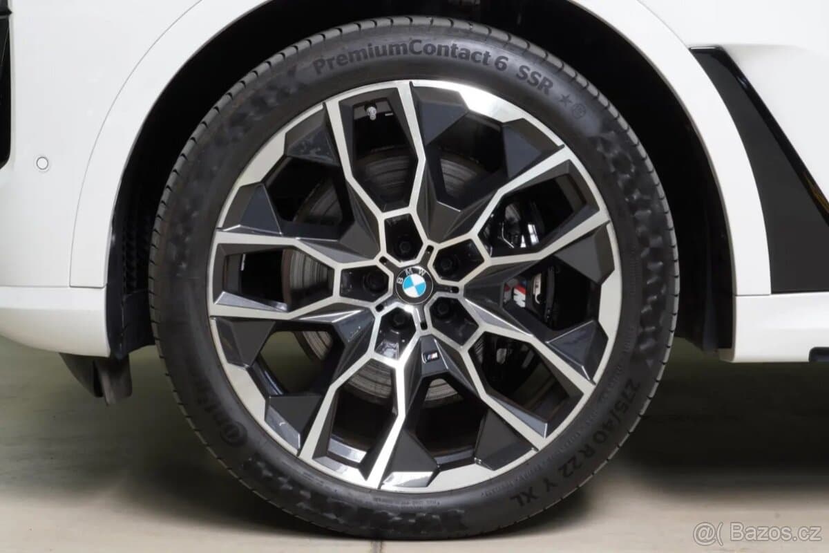 BMW X7 - 15