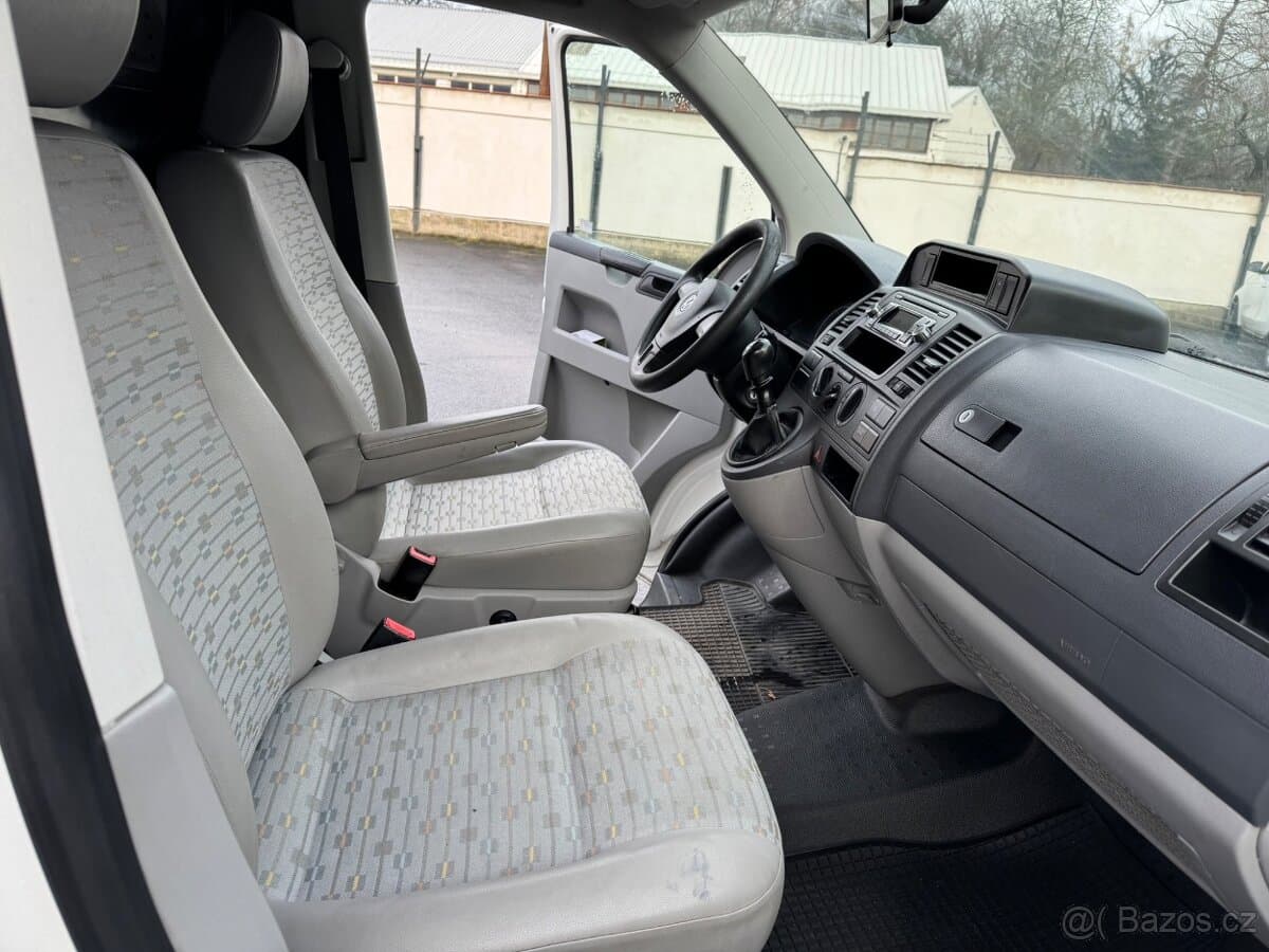 2012 Volkswagen TRANSPORTER - 15