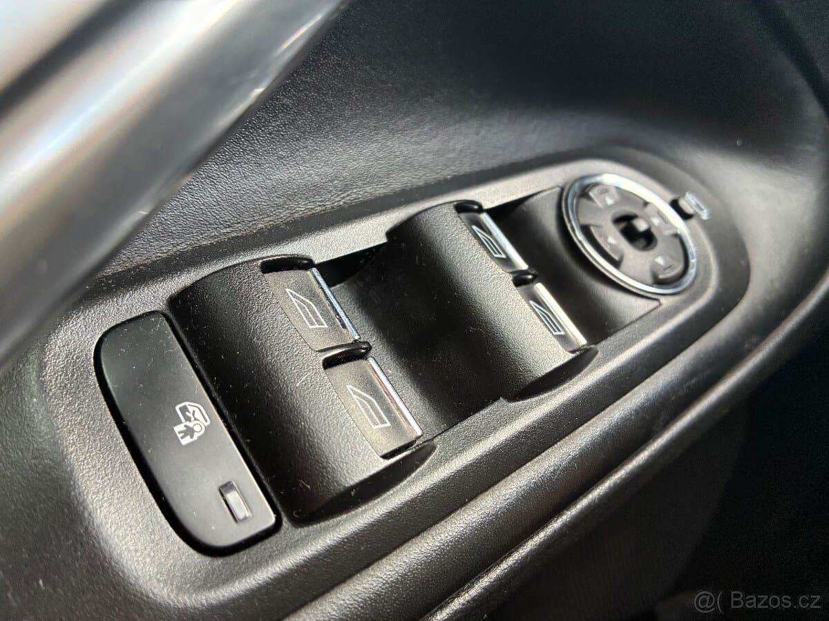 2014 Ford S-MAX - 15