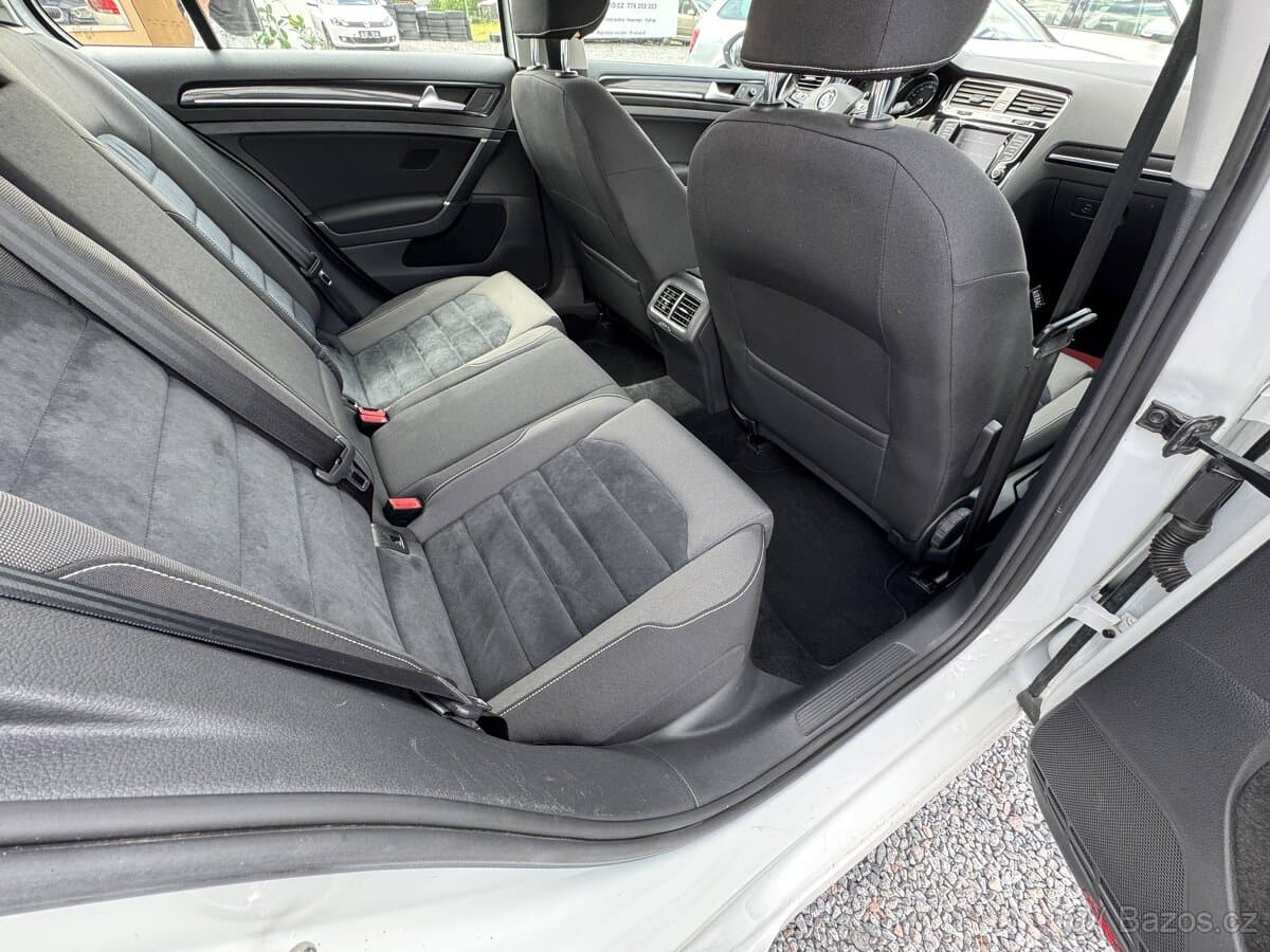 2013 Volkswagen GOLF - 15