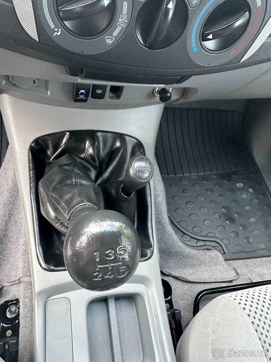 2007 Toyota HILUX - 16