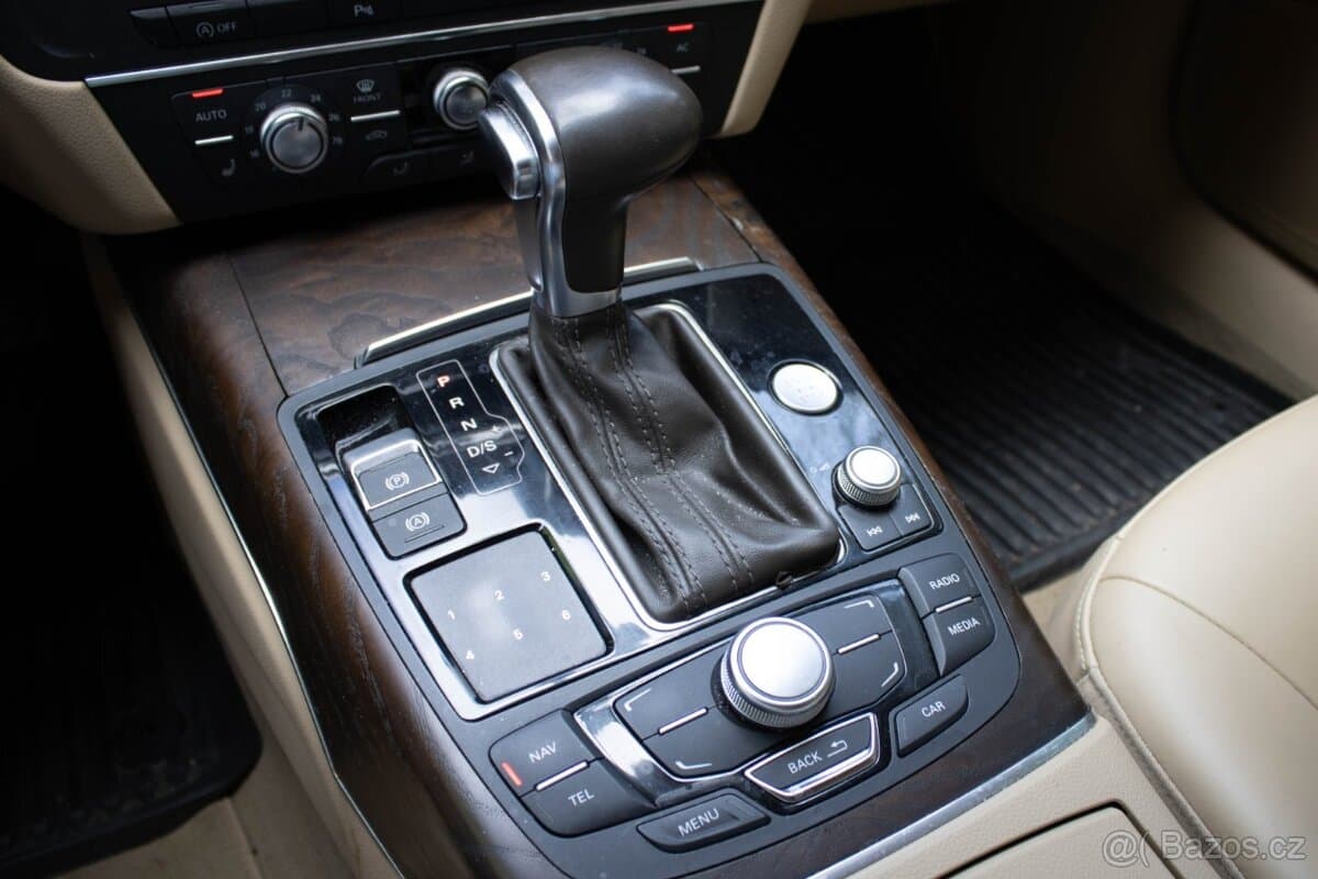 2011 Audi A7 - 16