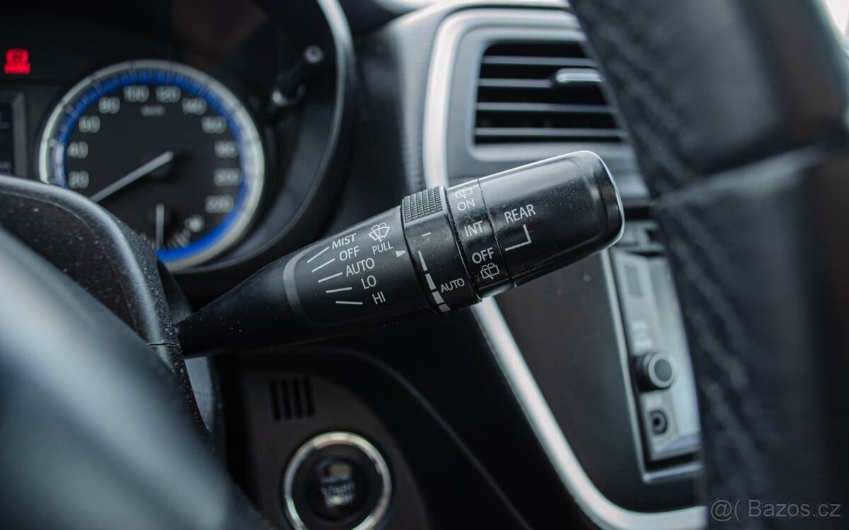 2013 Suzuki S-CROSS - 16