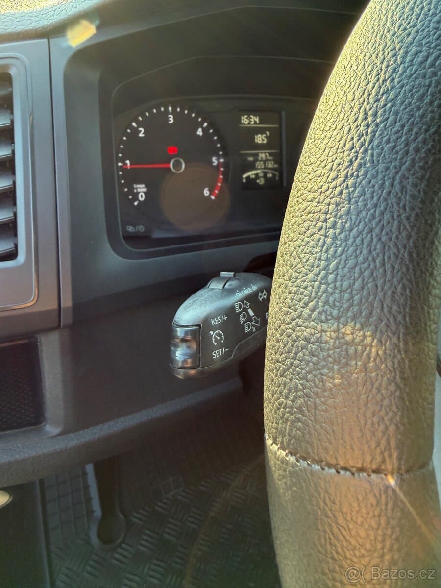 2019 Volkswagen TRANSPORTER - 16