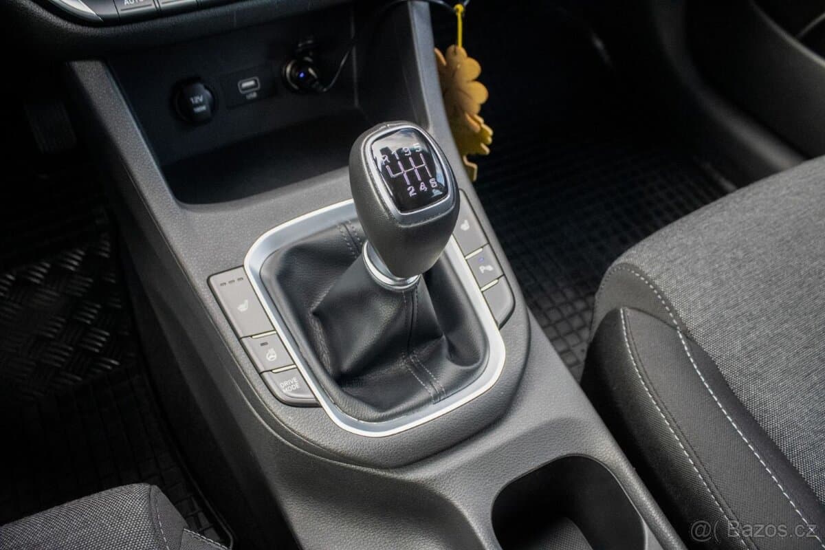 2021 Hyundai i30 - 16