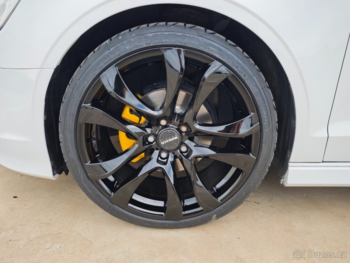2015 Audi A3 - 16