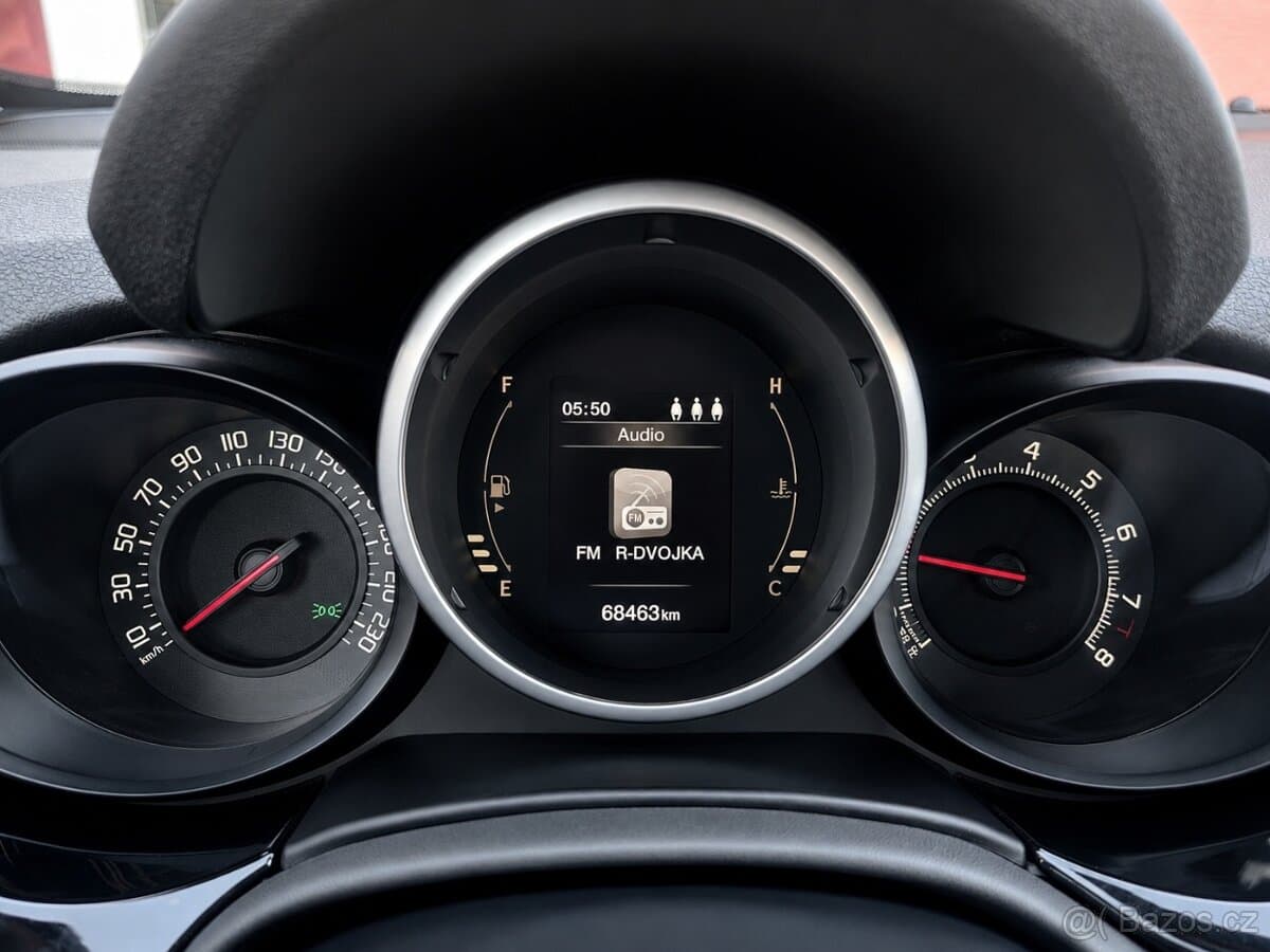 2015 Fiat 500X - 16