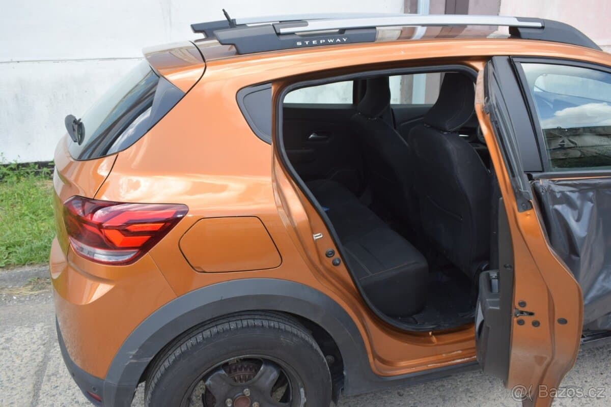 2022 Dacia SANDERO - 16