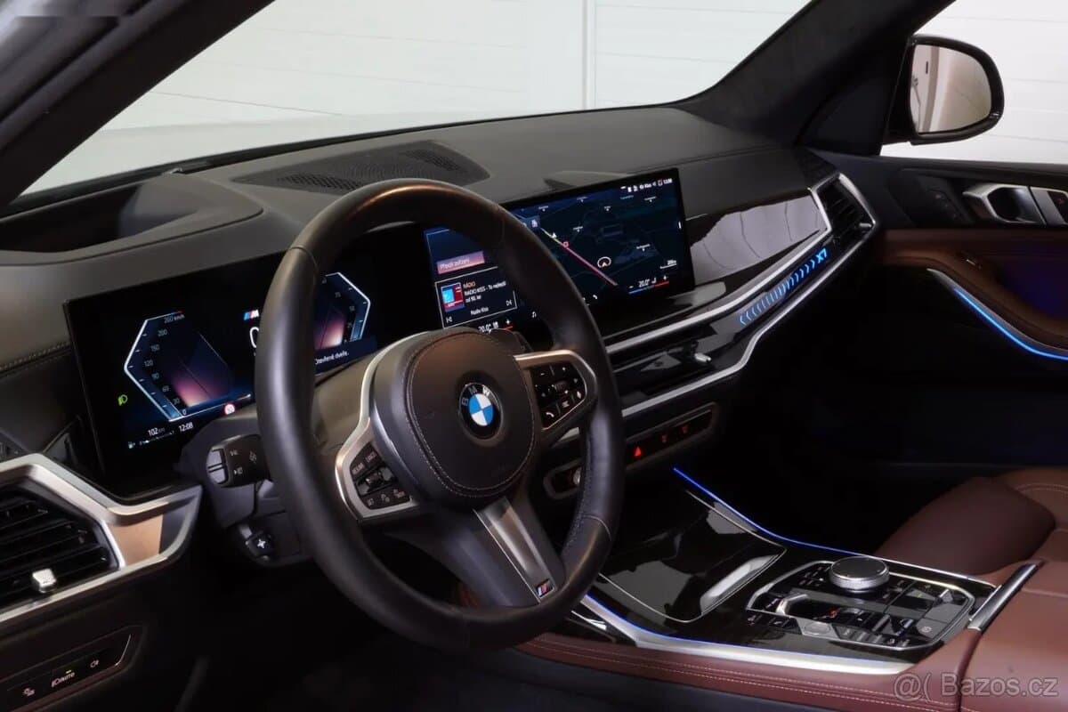 BMW X7 - 16