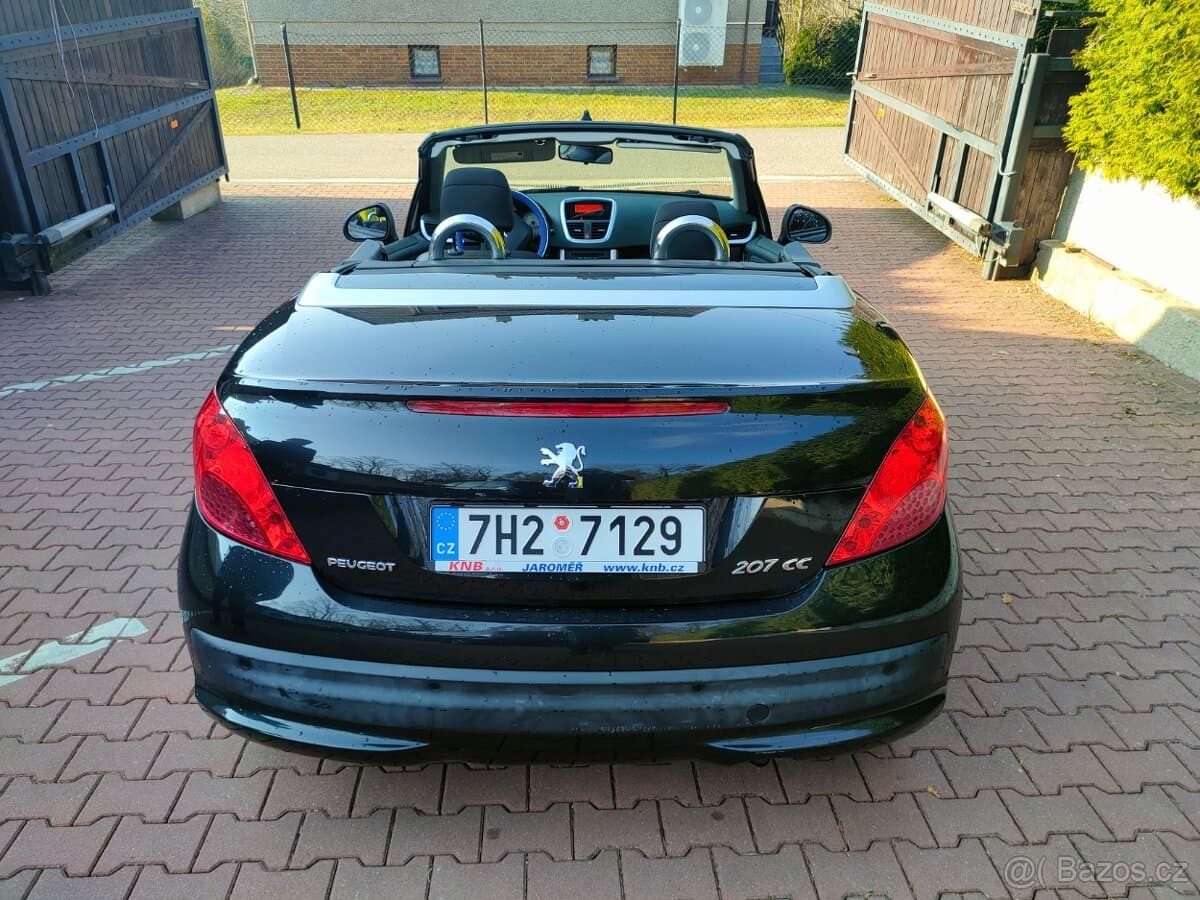 2009 Peugeot 207 - 16
