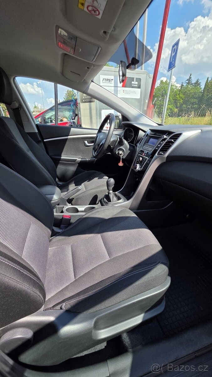 2014 Hyundai i30 - 16