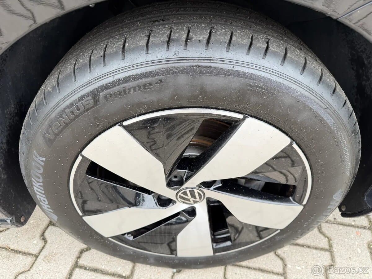 2024 Volkswagen PASSAT - 16