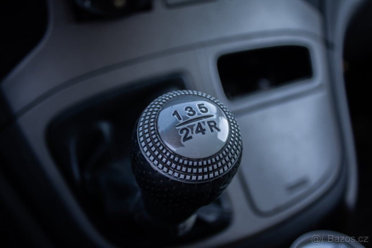 2009 Hyundai OSTATNÍ - 16