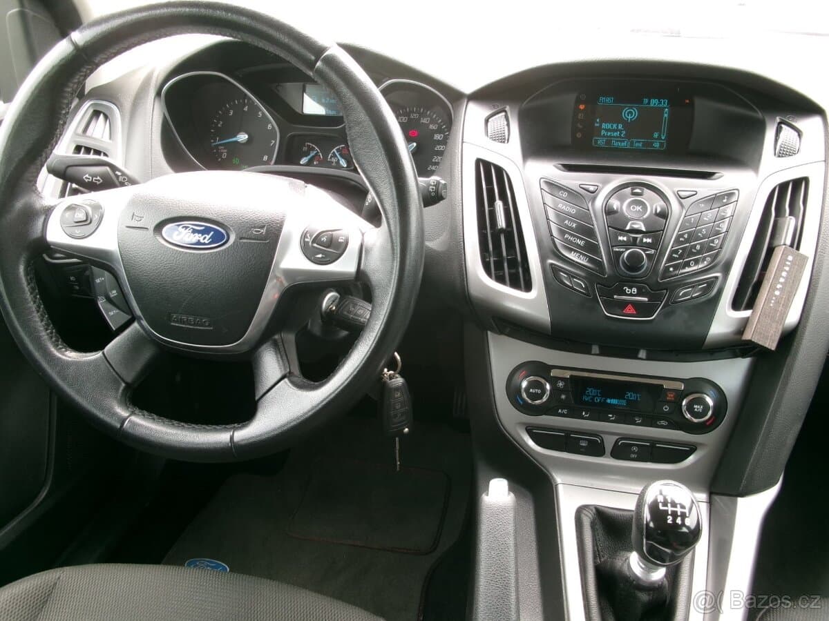 2014 Ford FOCUS - 16