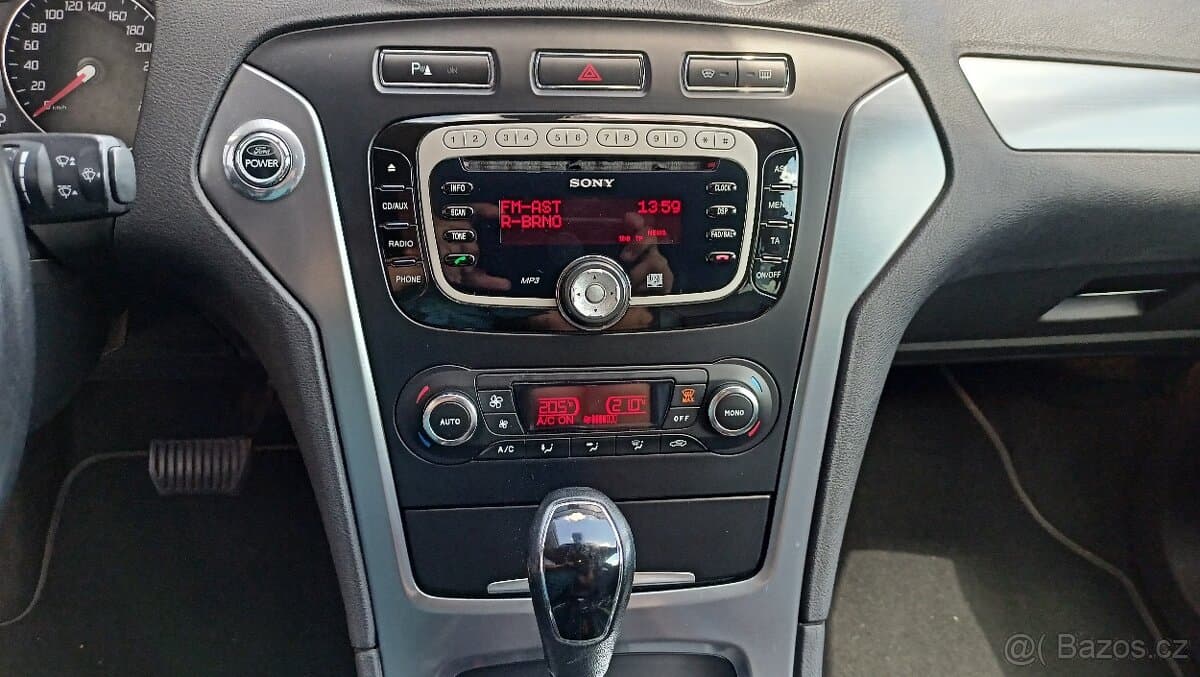 2010 Ford MONDEO - 16