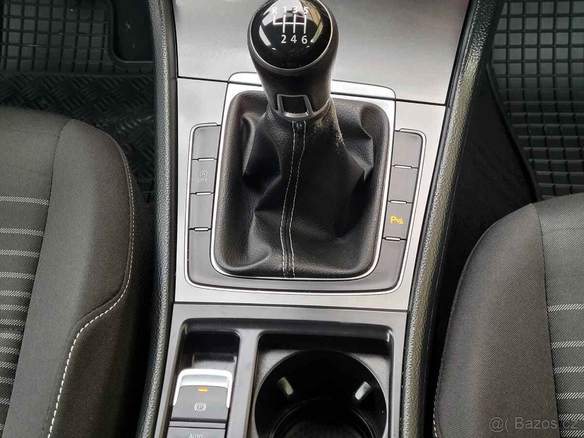 2015 Volkswagen GOLF - 16