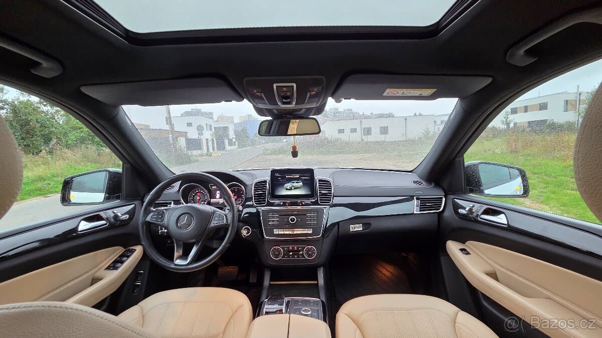 2017 Mercedes-Benz GLS - 16
