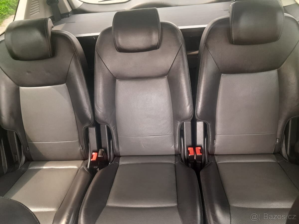 2007 Ford S-MAX - 16