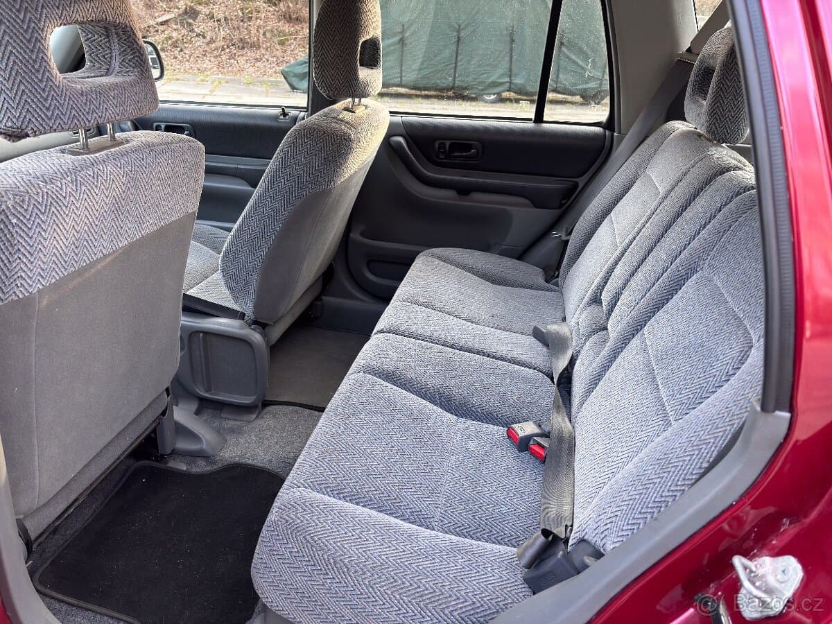 1998 Honda CR-V - 16