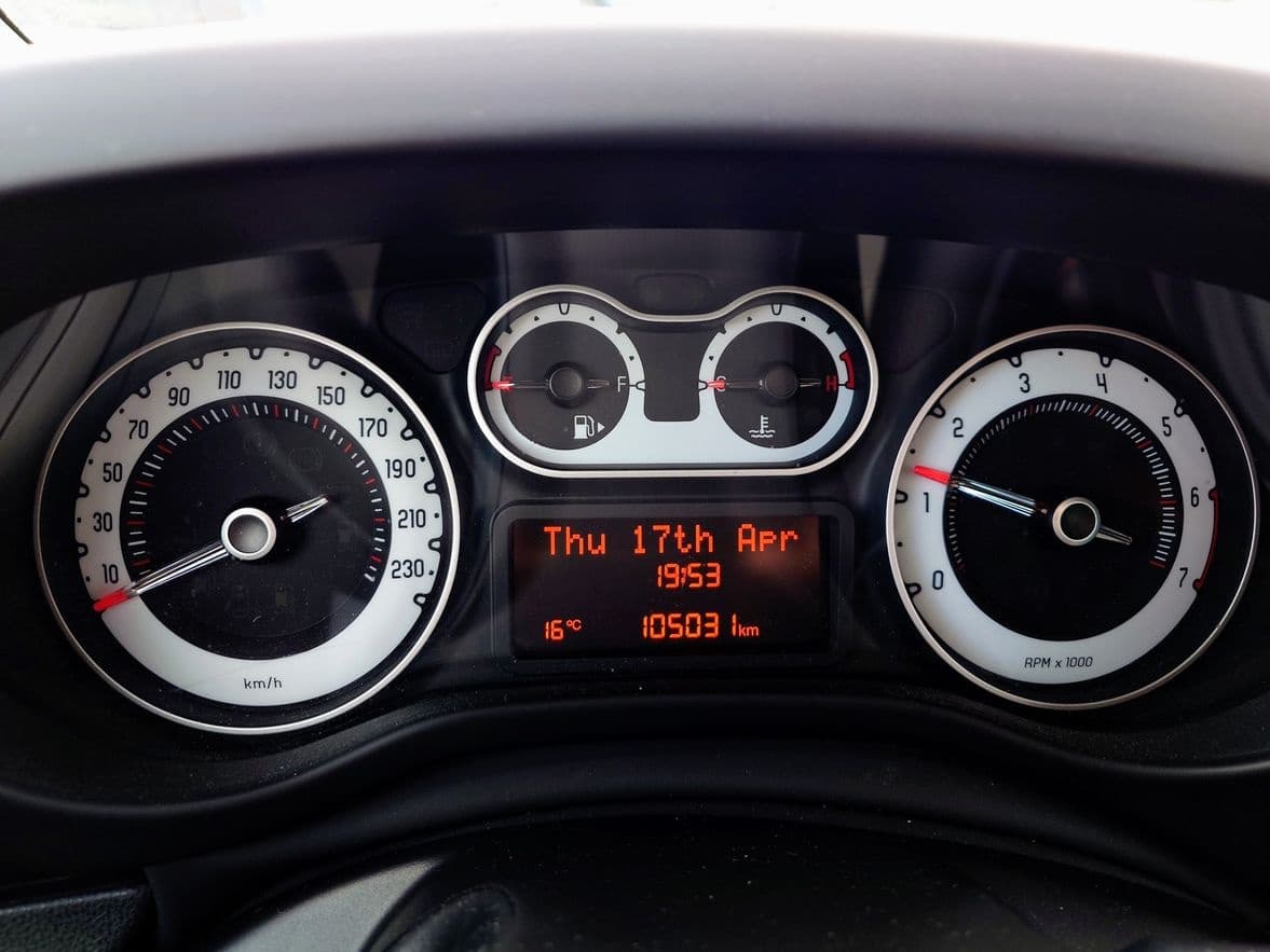2015 Fiat 500L - 16