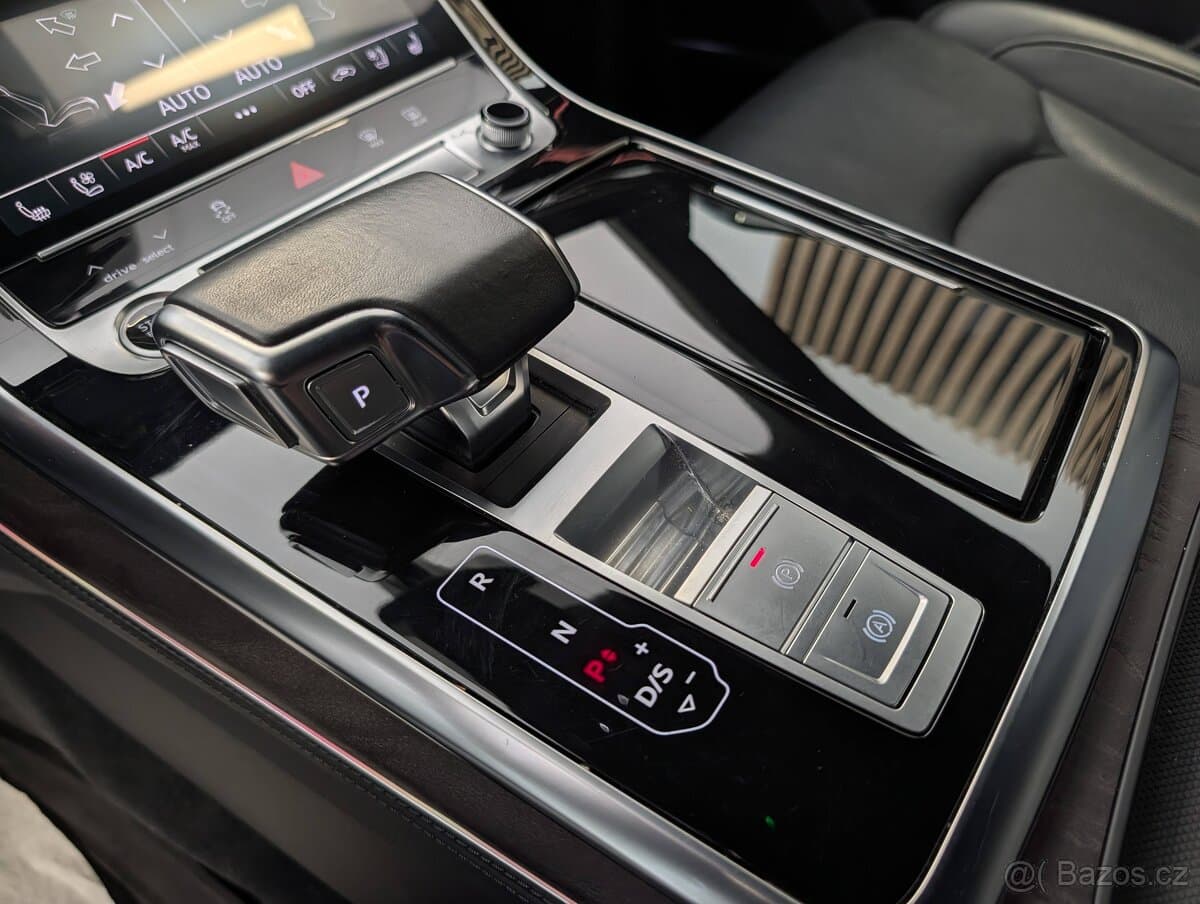 2021 Audi Q8 - 16
