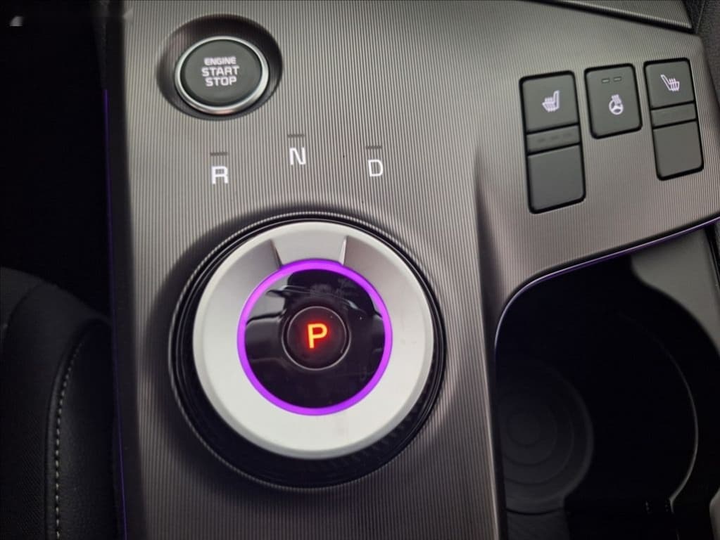 2025 Kia SPORTAGE - 16