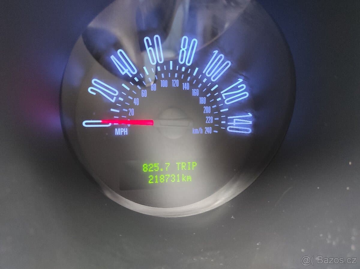 2009 Ford MUSTANG - 16