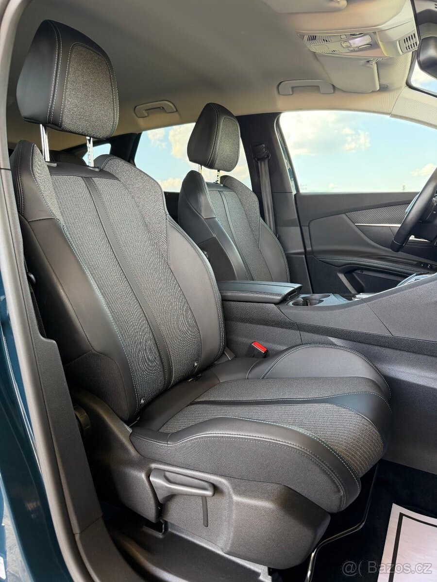 2021 Peugeot 3008 - 16