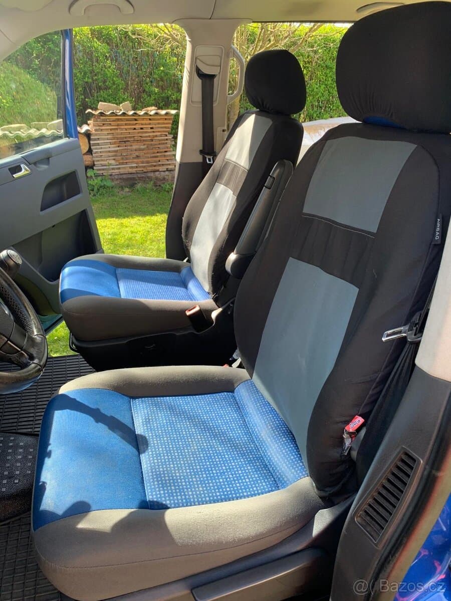 2005 Volkswagen CARAVELLE - 16