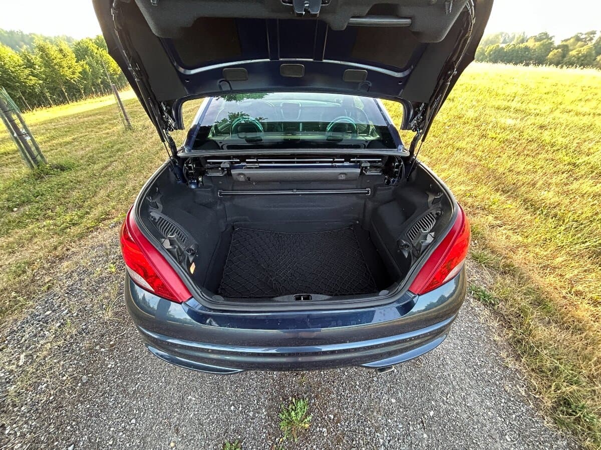 2015 Peugeot 207 - 16