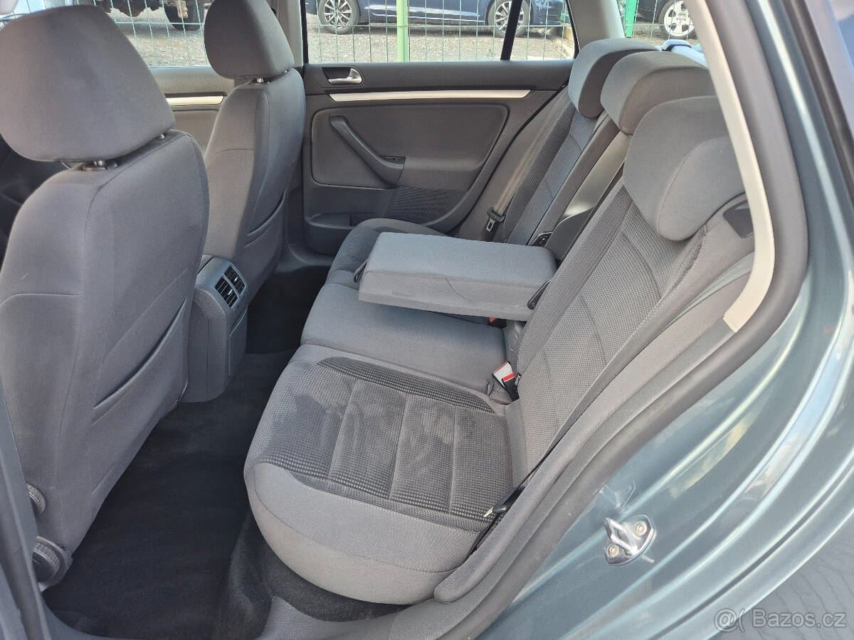 2009 Volkswagen GOLF - 16