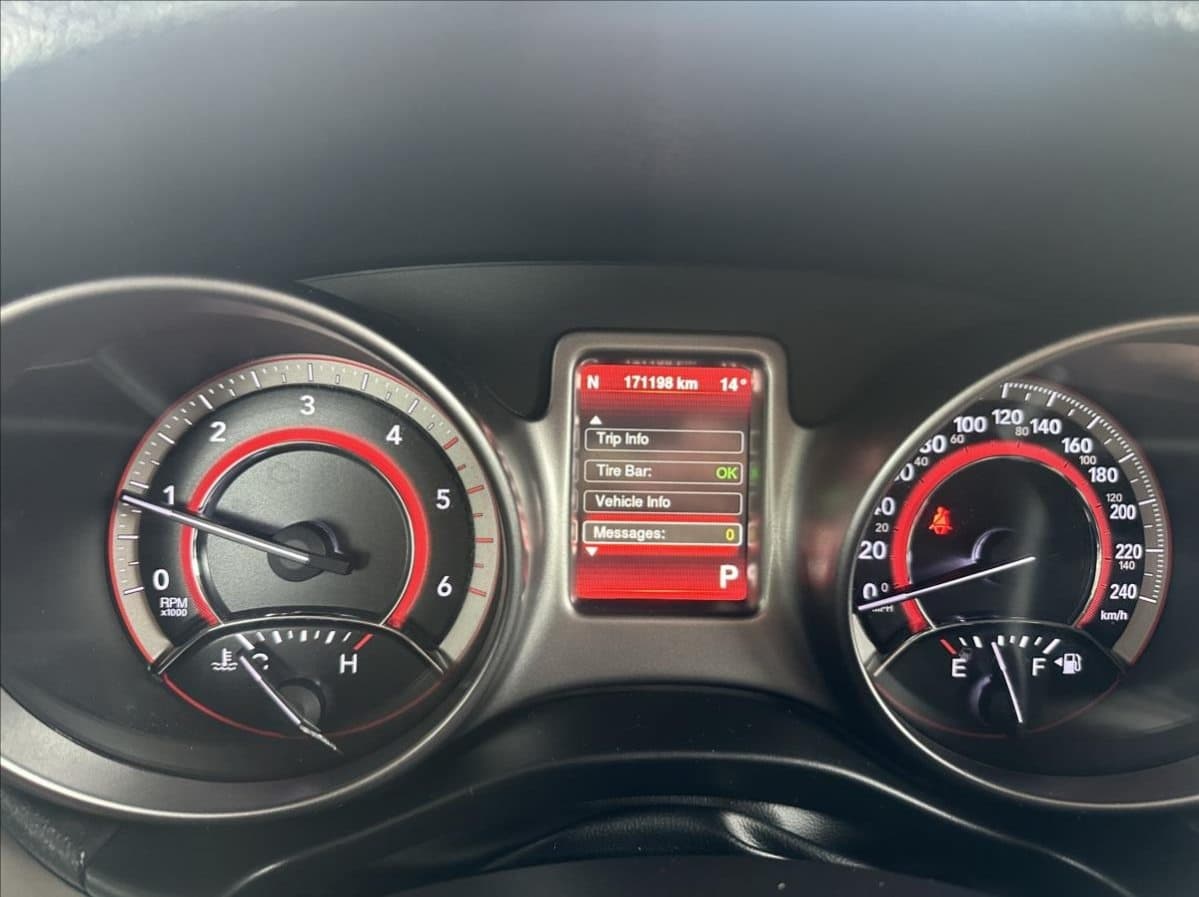 2016 Fiat FREEMONT - 16