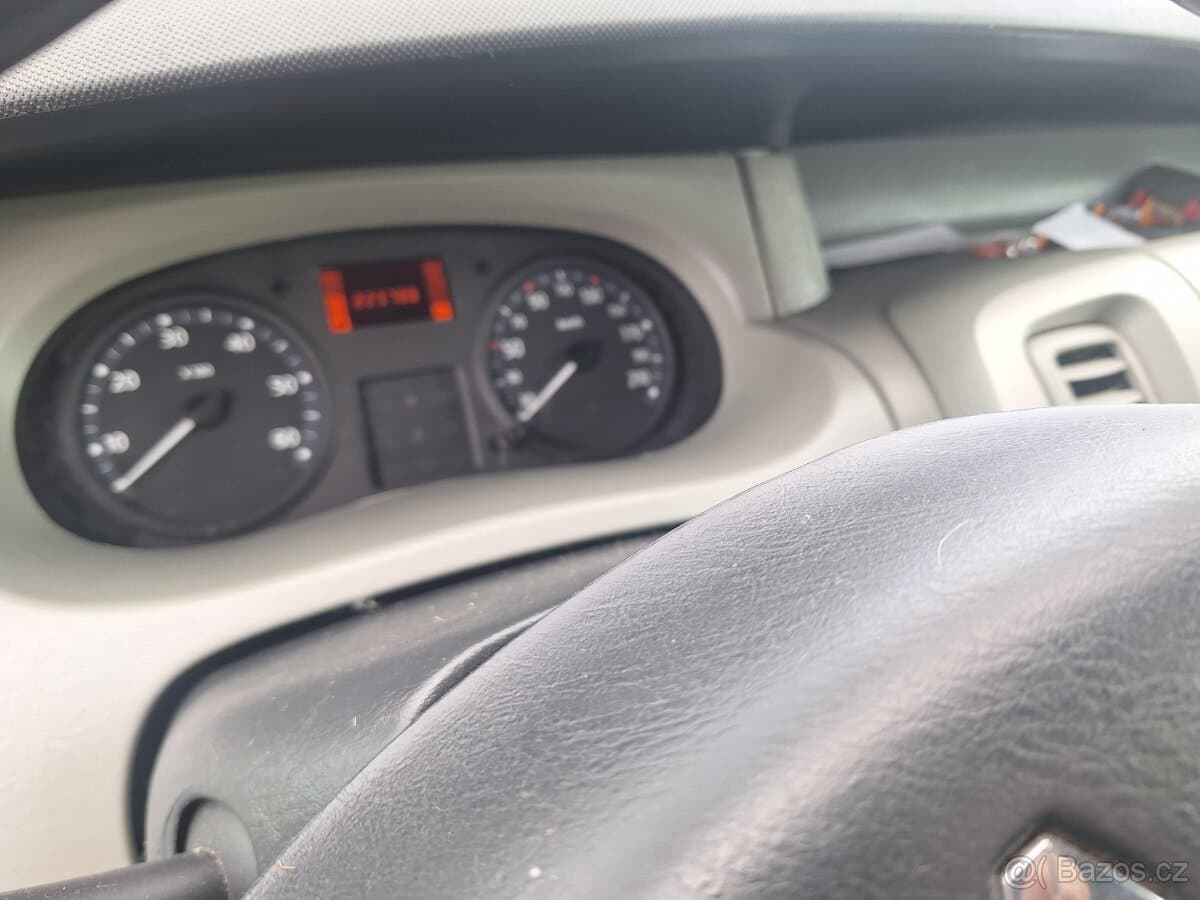 2008 Renault TRAFIC - 16