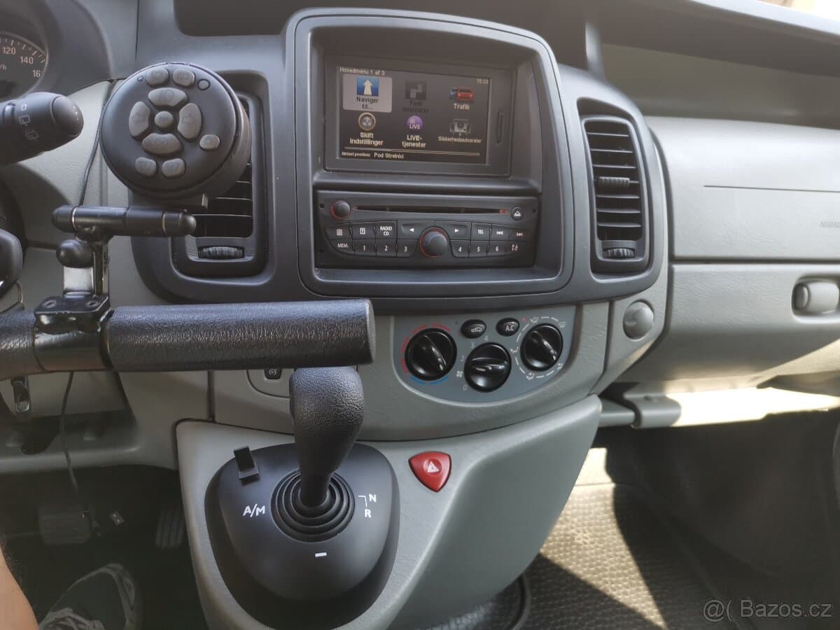 2015 Opel VIVARO - 16