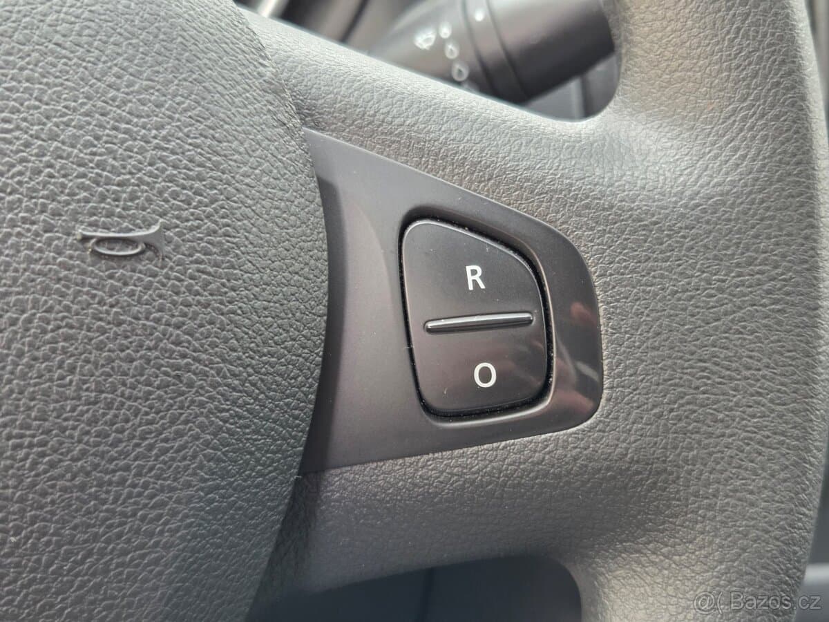 2021 Renault TRAFIC - 16