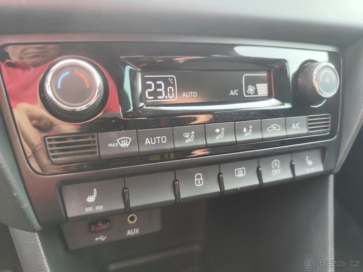2015 Škoda RAPID - 16