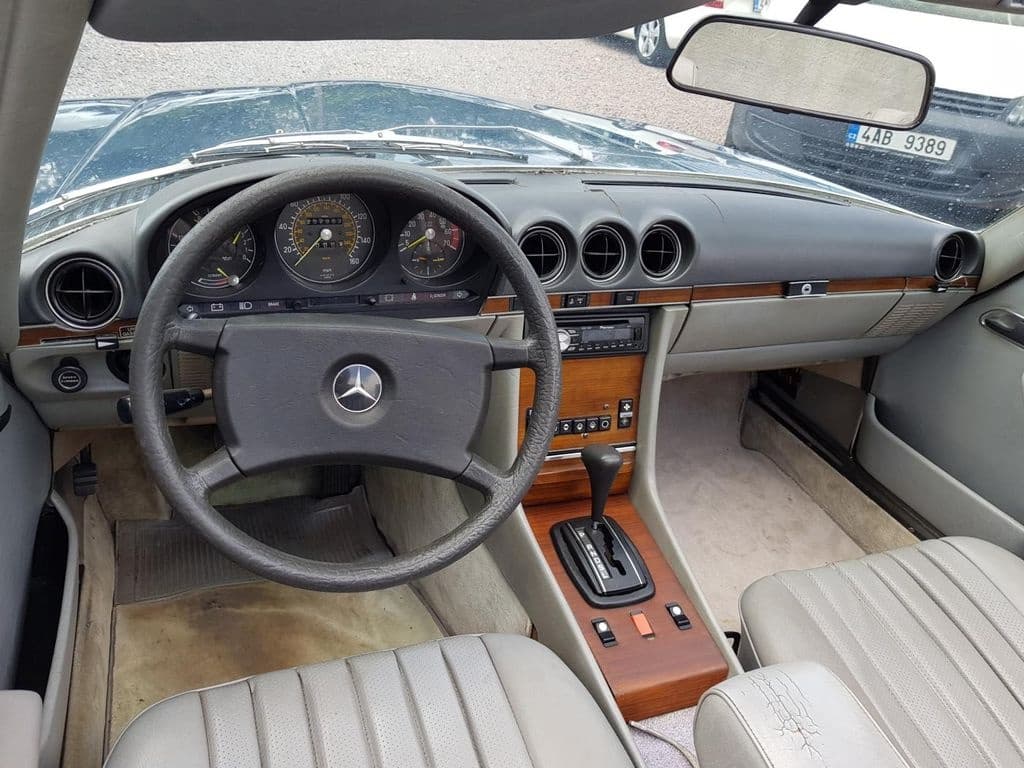 1982 Mercedes-Benz SL - 16