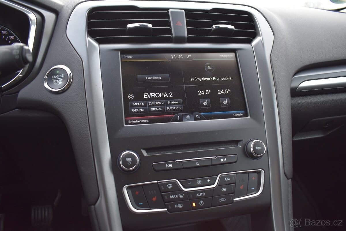 2015 Ford MONDEO - 16